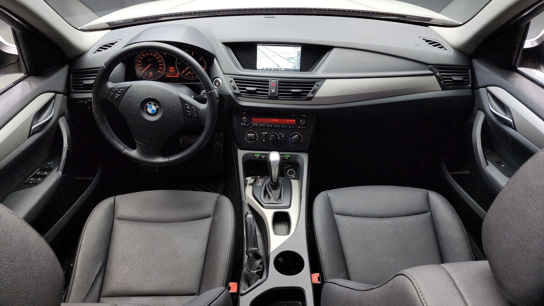 Bmw R84 BMW X1 E84 2012 - 172861 km | Korean Used Car Stock | Loginet