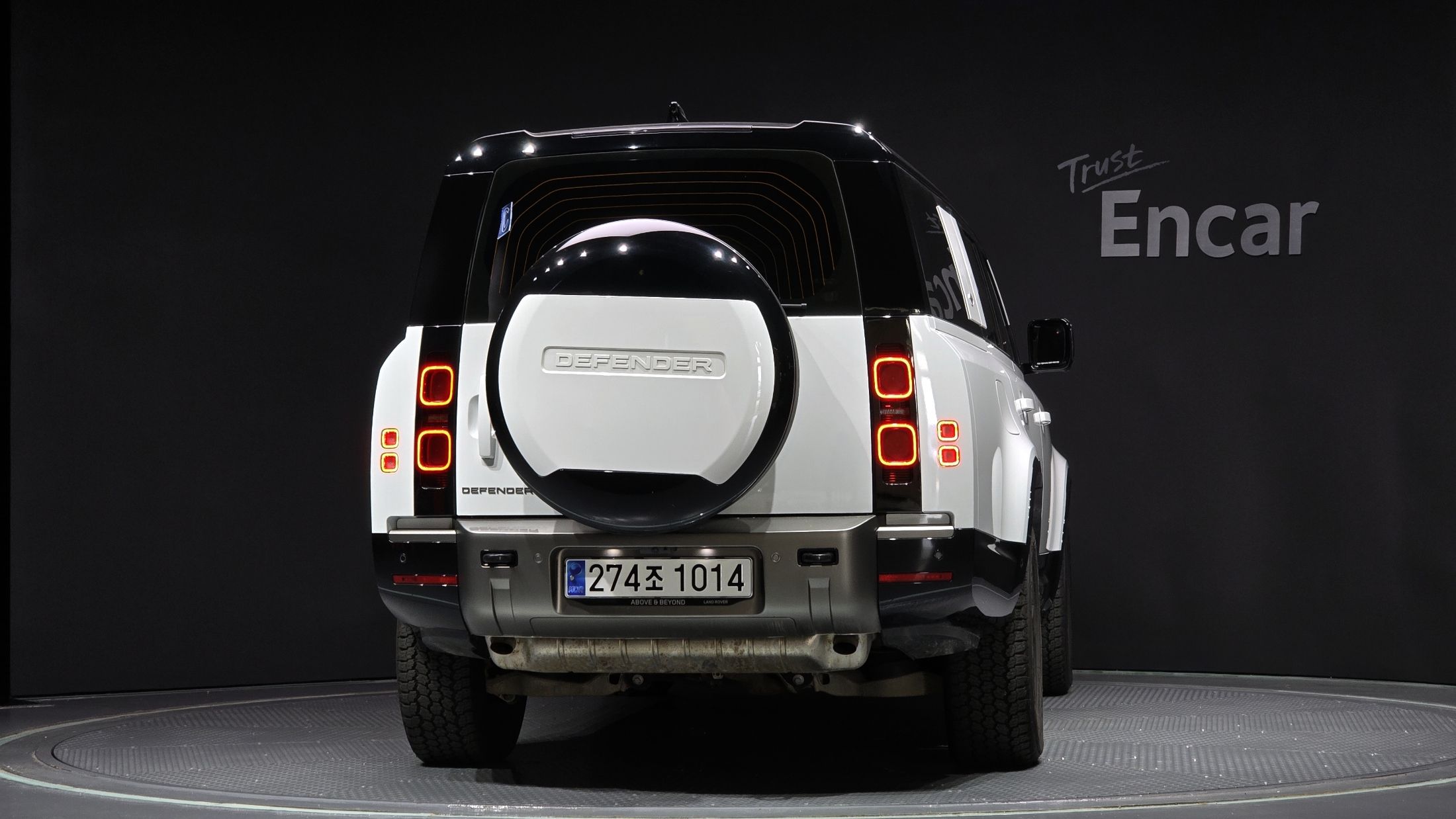 LAND ROVER DEFENDER L663 2024 - 8397 km | Korean Used Car Stock | Loginet