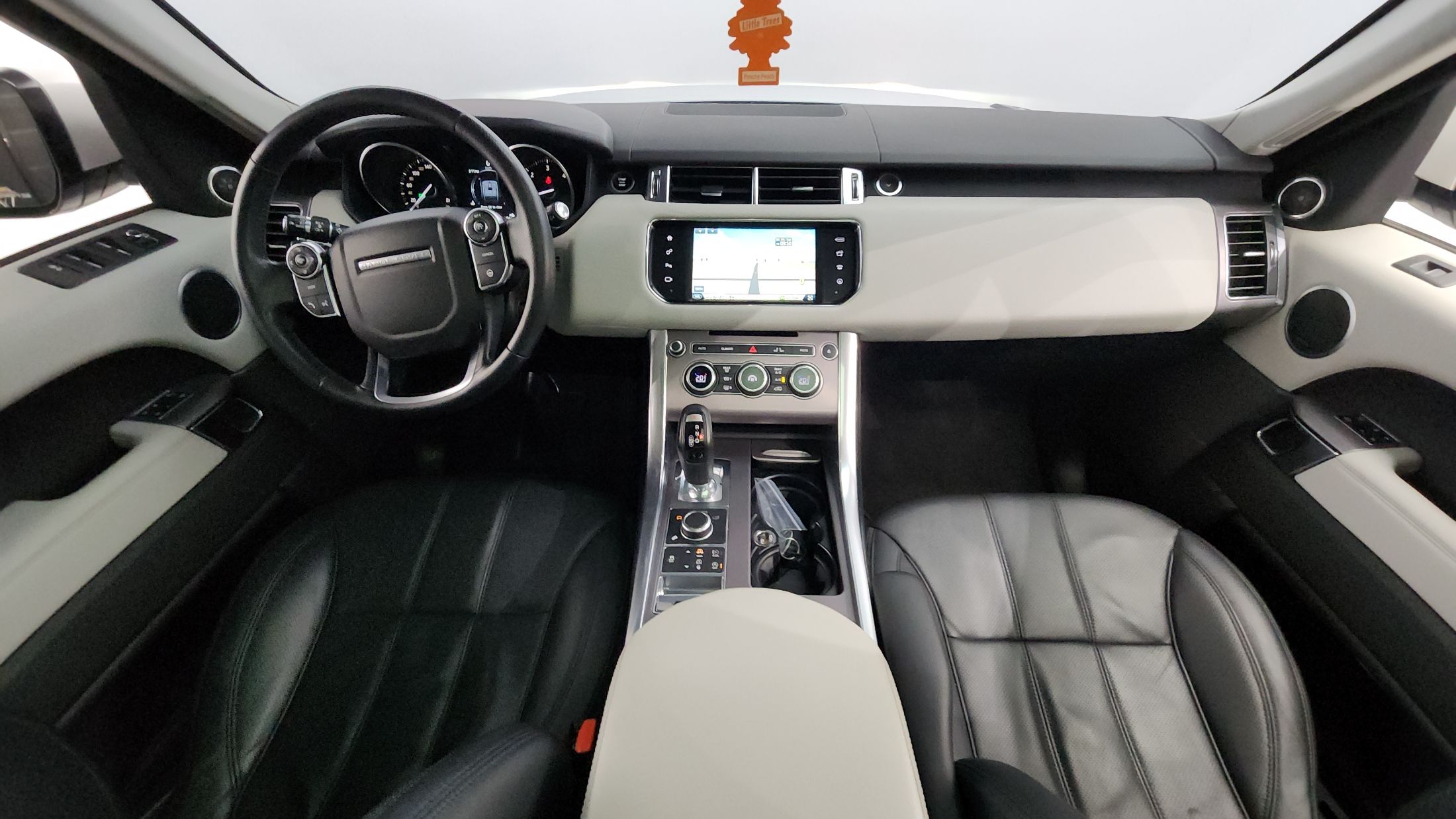 Range Rover Sport 2015 Interiornull