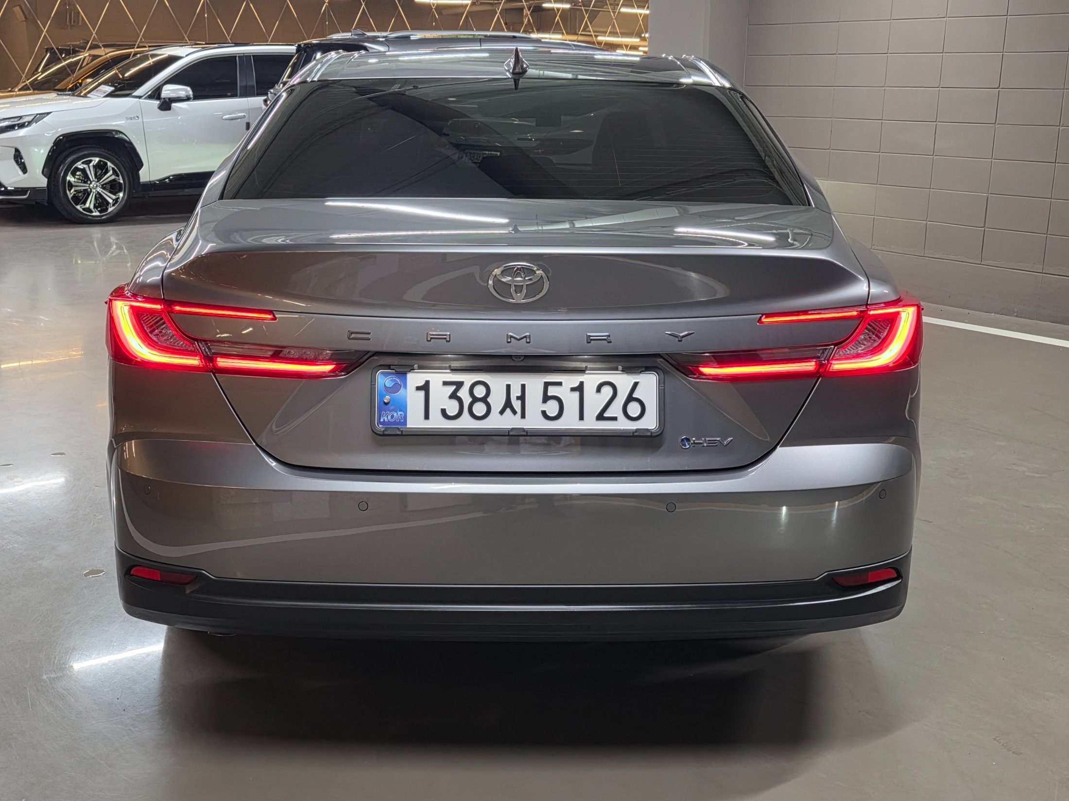 Xv80 TOYOTA CAMRY XV80 2025 - 5896 km | Japanese Used Car Stock | Loginet