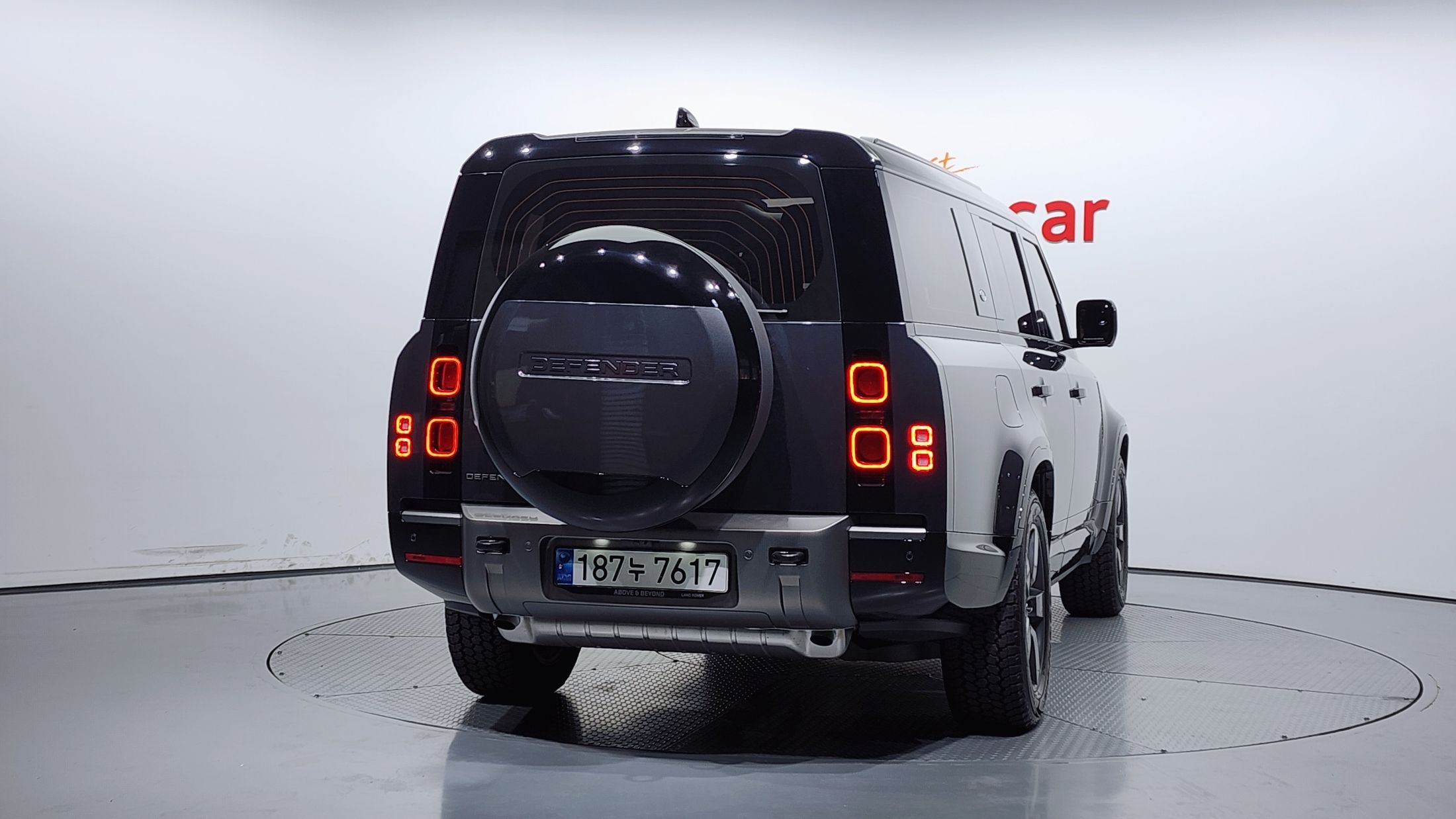 LAND ROVER DEFENDER L663 2024 | Loginet