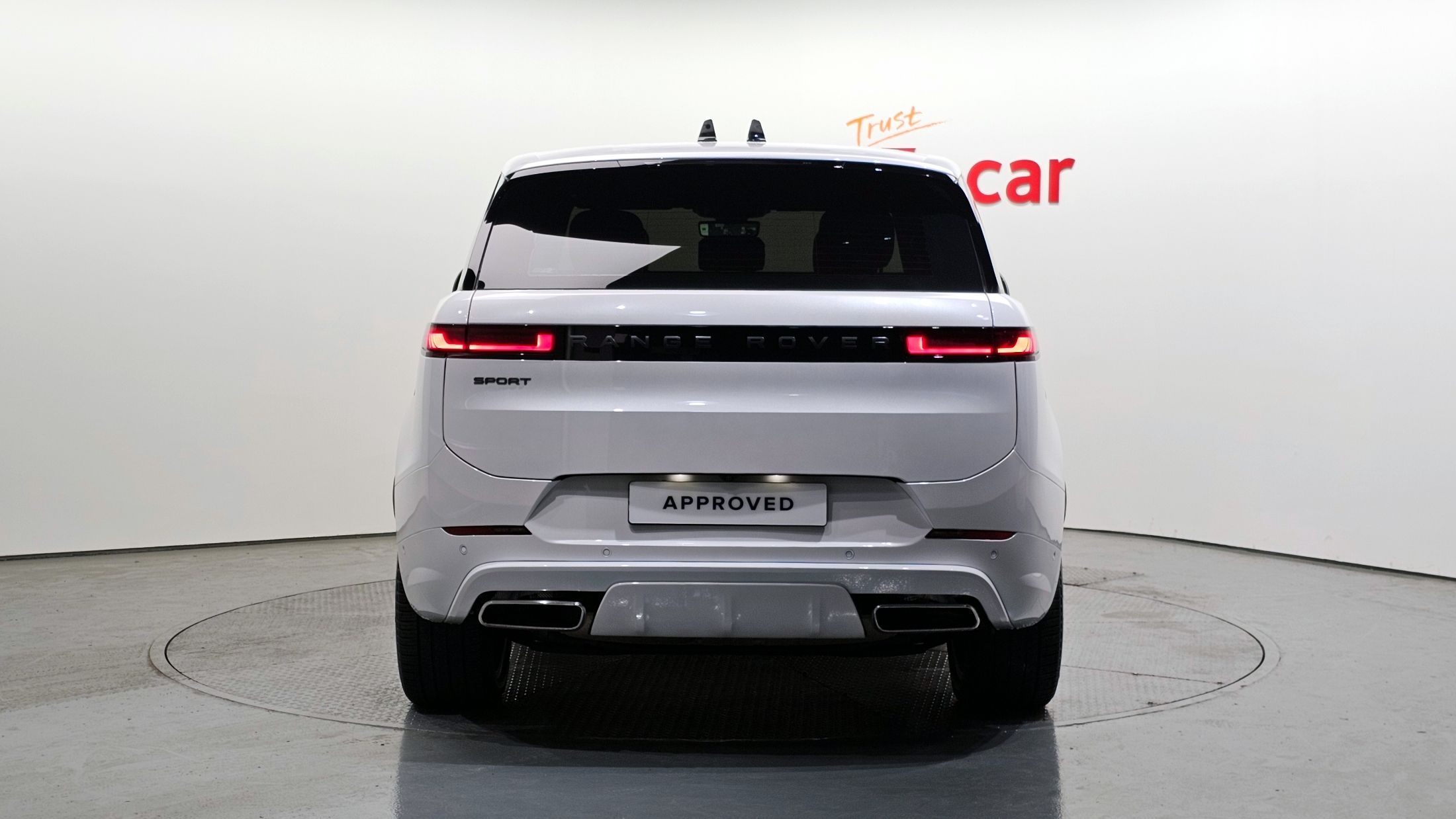 LAND ROVER RANGE ROVER SPORT 2024 - 8995 km | Korean Used Car Stock ...