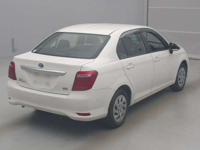 TOYOTA COROLLA AXIO 2022 - 55000 km | Japanese Used Car Stock | Loginet