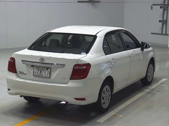 TOYOTA COROLLA AXIO 2018 - 116000 km | Japanese Used Car Stock | Loginet